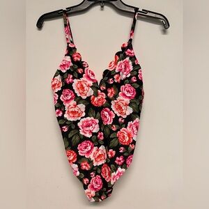 NWT Xhiliration Floral Scalloped Swimsuit Size M
